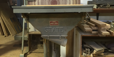 State_Radial_Sander_Model_D-24_w_Sawdust_Extraction_Powered_Table